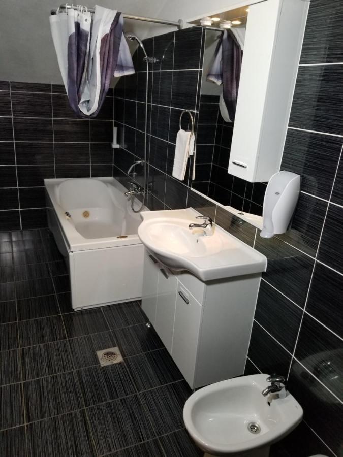 Wellness B&B Winery Sontacchi Kutjevo Luaran gambar
