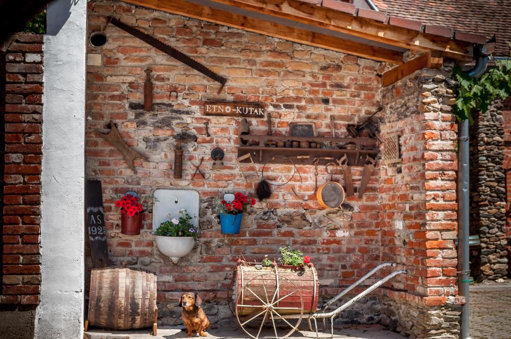 Wellness B&B Winery Sontacchi Kutjevo Luaran gambar